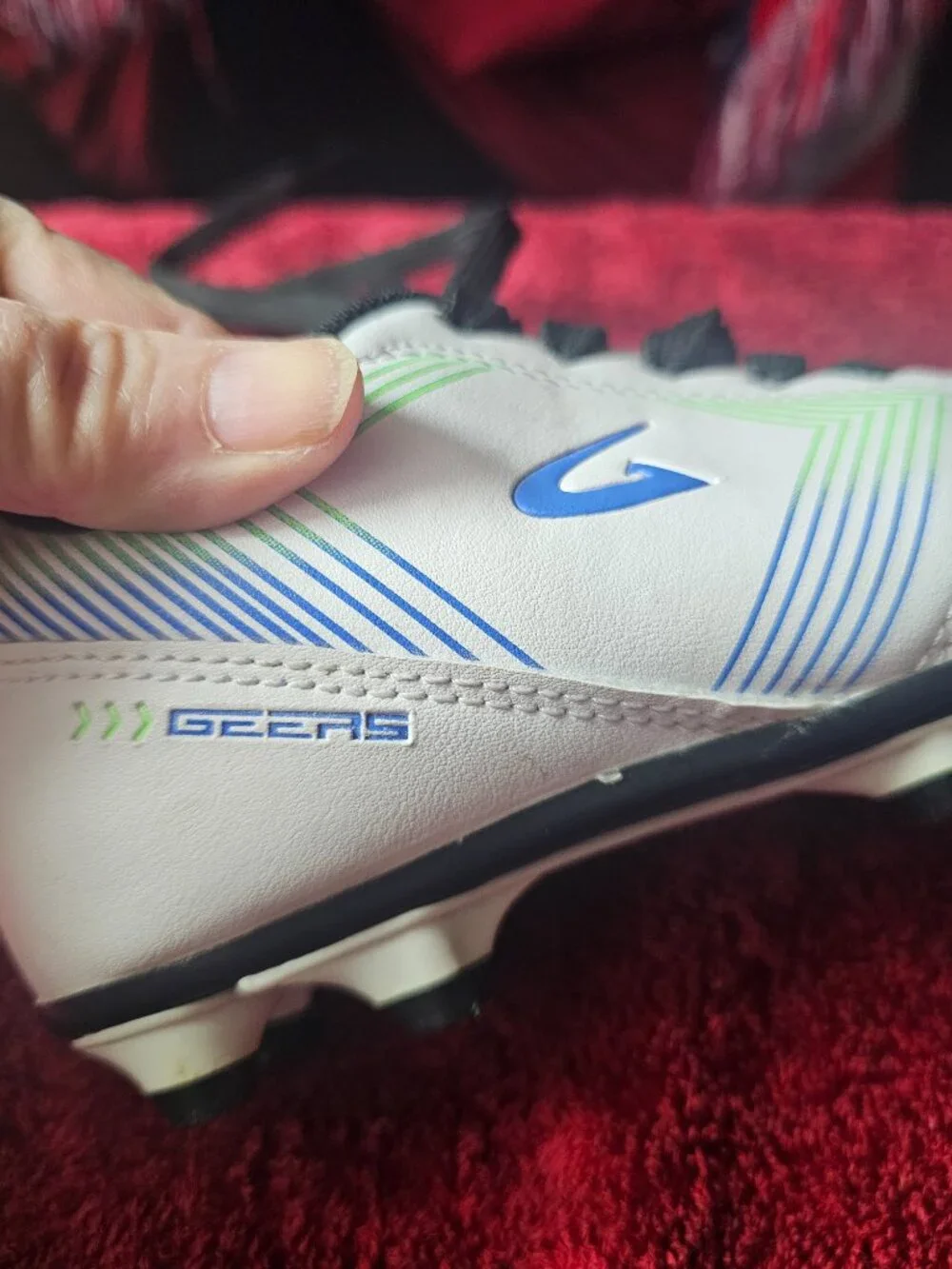 Geers Cleats - Boys Size 11 - Preowned